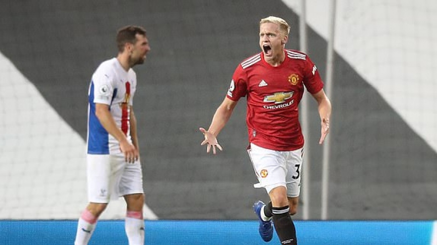 Bom tấn Van de Beek "khai hỏa", MU thất thủ 1-3 trước Crystal Palace ngay trên sân nhà